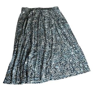 Vintage Maggie McNaughton Midi Skirt Blue Floral Size 18W Cottagecore Bohemian